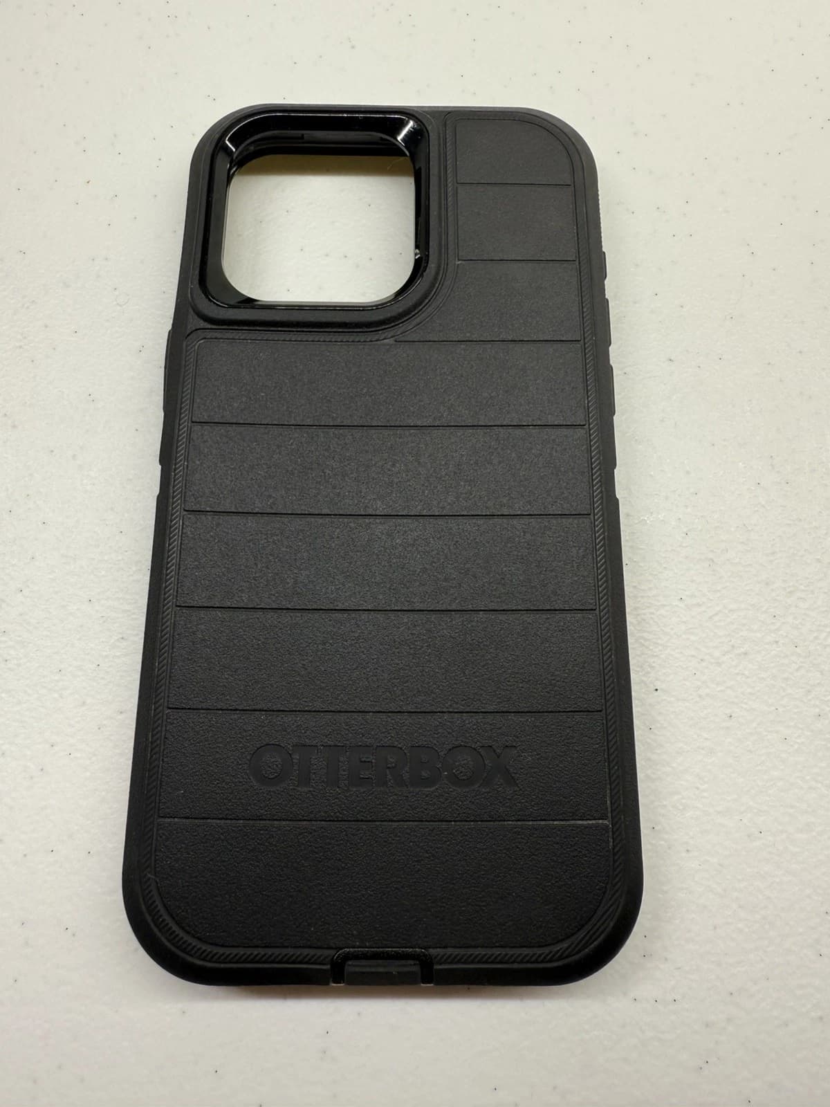 OtterBox Defender Series Pro Hard Shell for Apple iPhone 15 Pro Max, Black