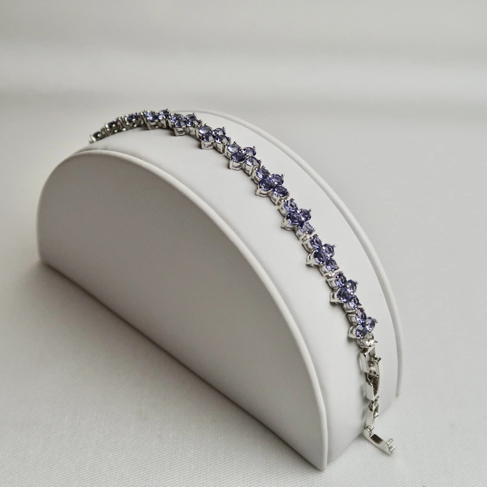 Elegant Purple Crystals Floral Flower Silver Tone Vintage Bracelet Jewelry Br95