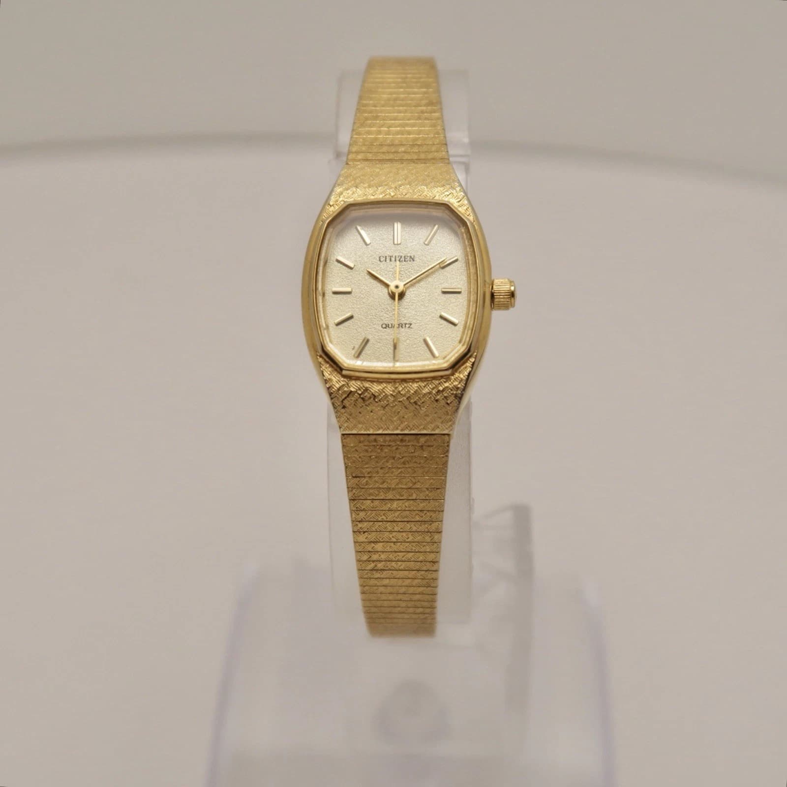 CITIZEN 5930-F90435 Gold Tone Analog Quartz Women Vintage Watch W195 *WORKING