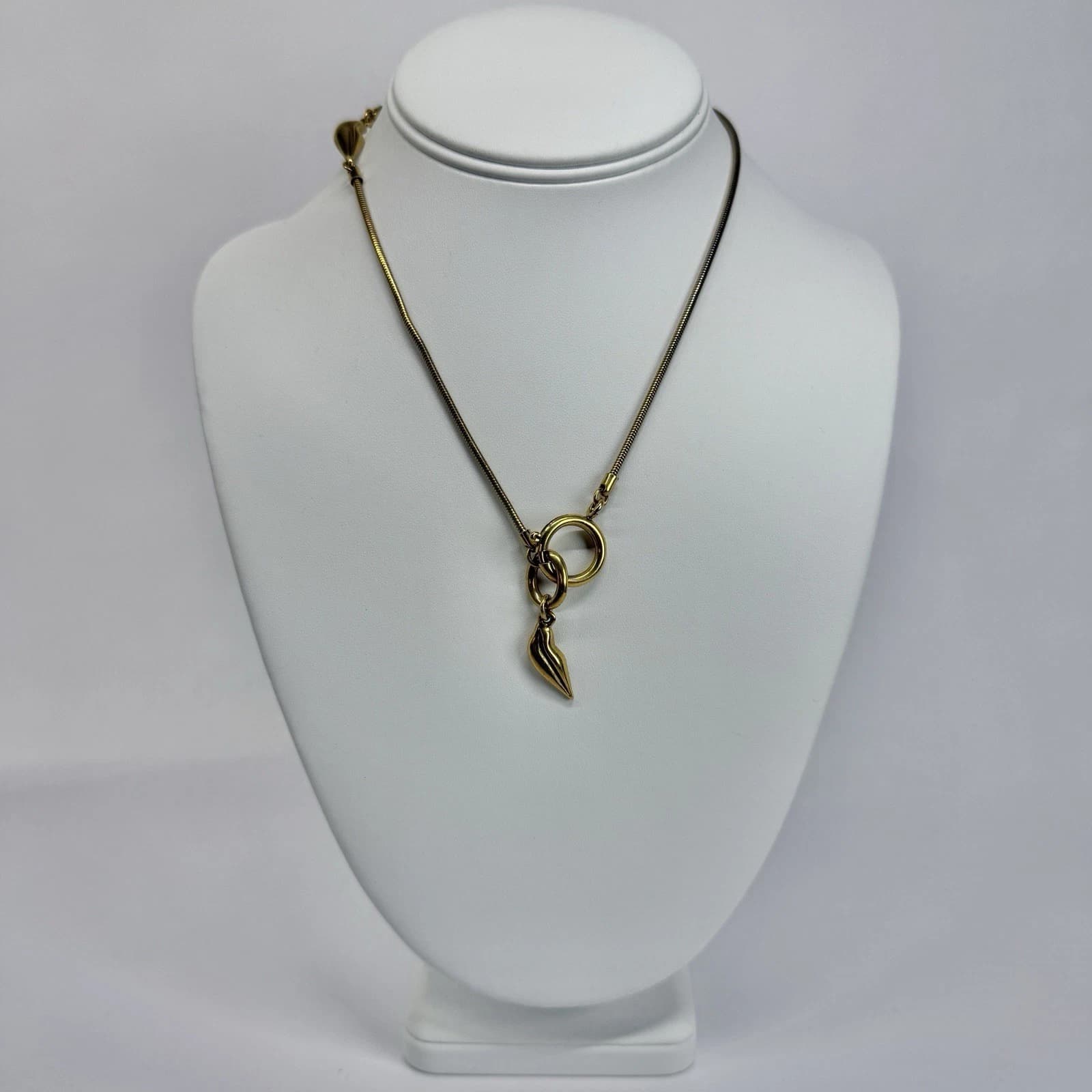 DVF Diane Von Furstenburg Leaf Design Snake Chain Vintage Necklace Jewelry N406