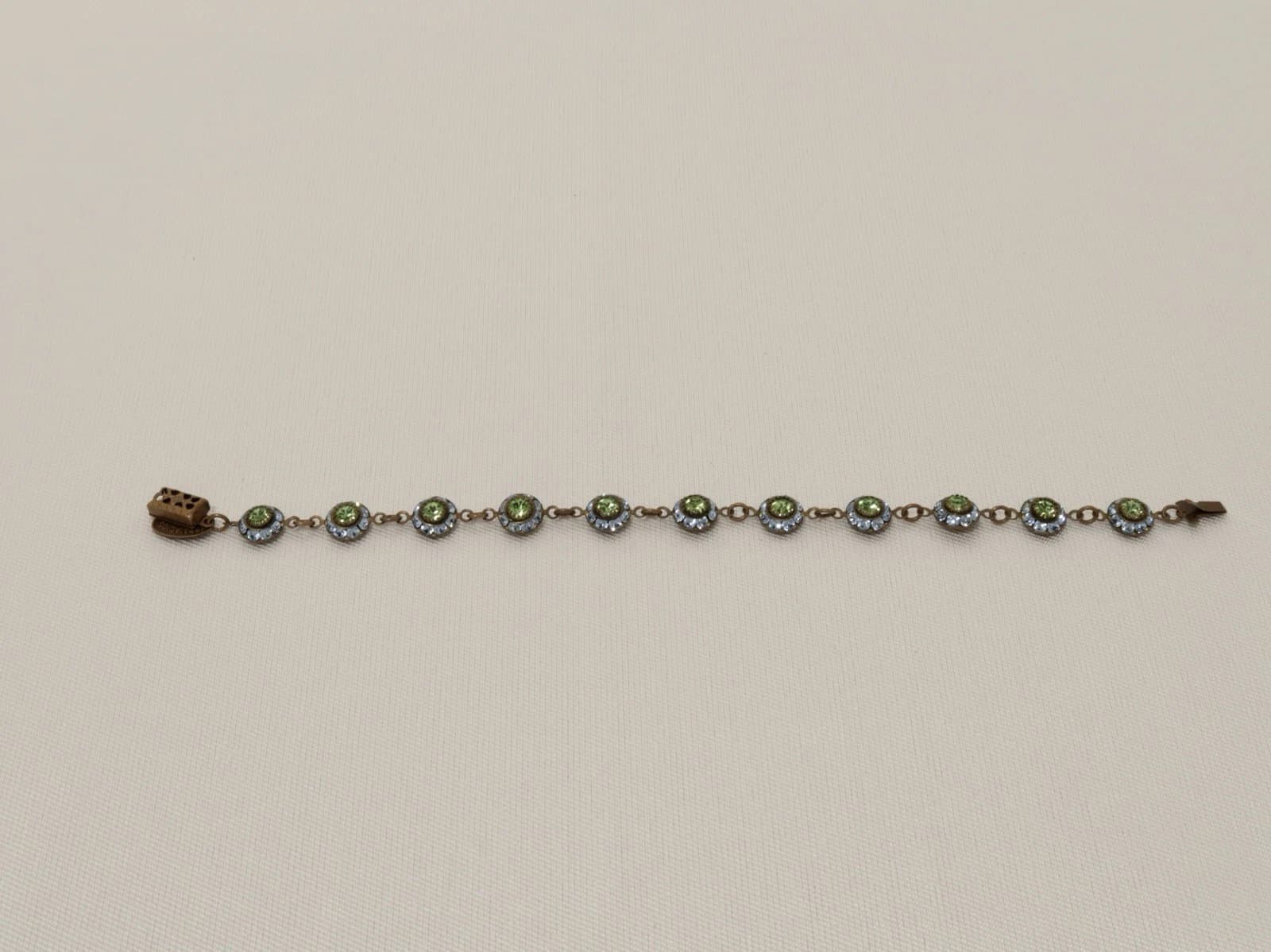 LIZ PALACIO Swarovski Crystal Blue Floral Brass Vintage Bracelet Jewelry Br16