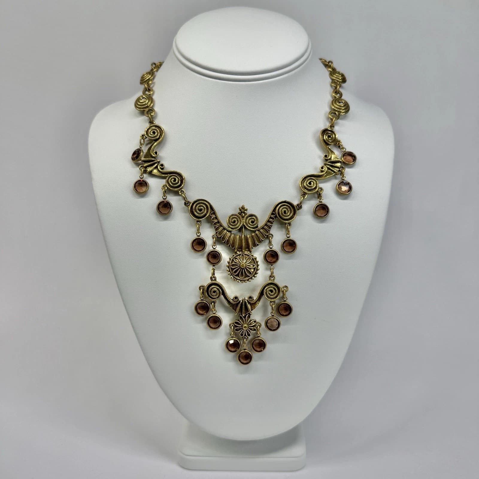GOLDETTE Unsigned Etruscan Revival Gold Tone Vintage Necklace Jewelry N365