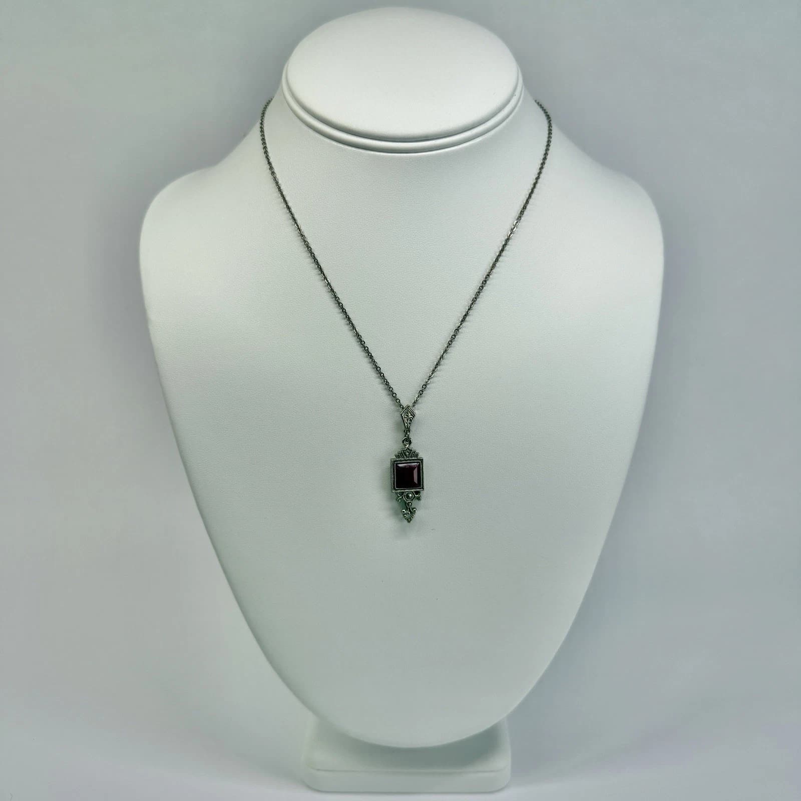 1928 Floral Faceted Crystal Art Deco Dainty Silver Tone Vintage Necklace N690