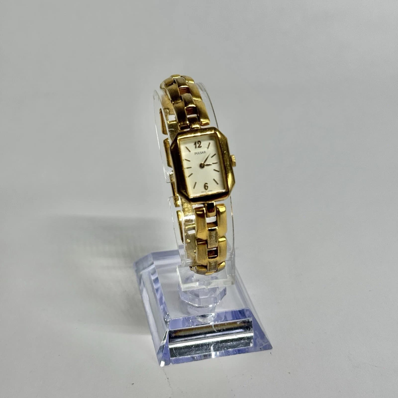 PULSAR V400-X149 Analog Quartz Gold Tone Women Vintage Watch W612 *WORKING