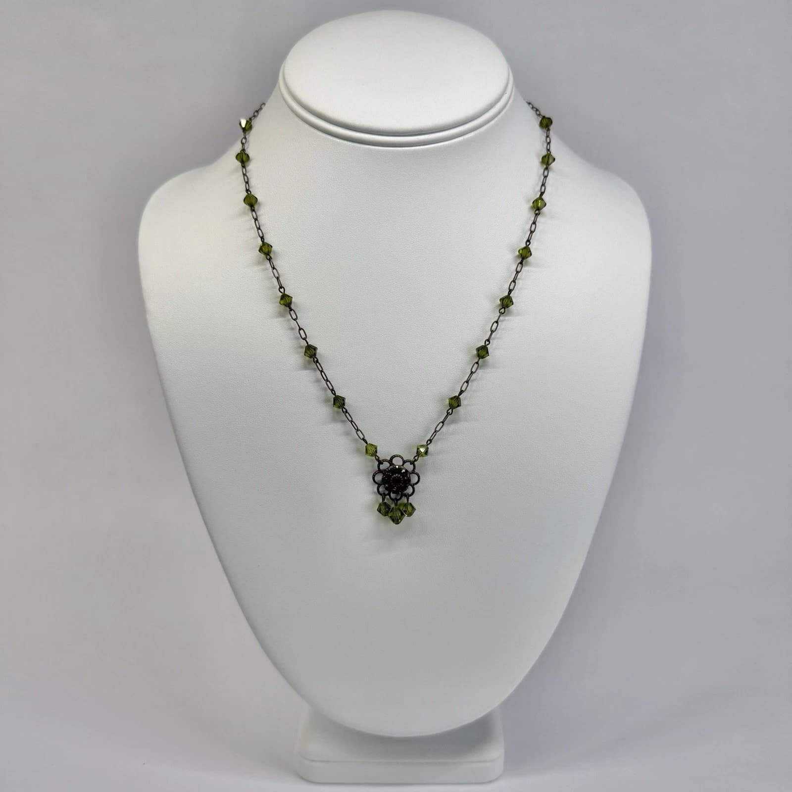 LIZ PALACIOS Swarovski Crystal Bead Floral Brass Vintage Necklace N647