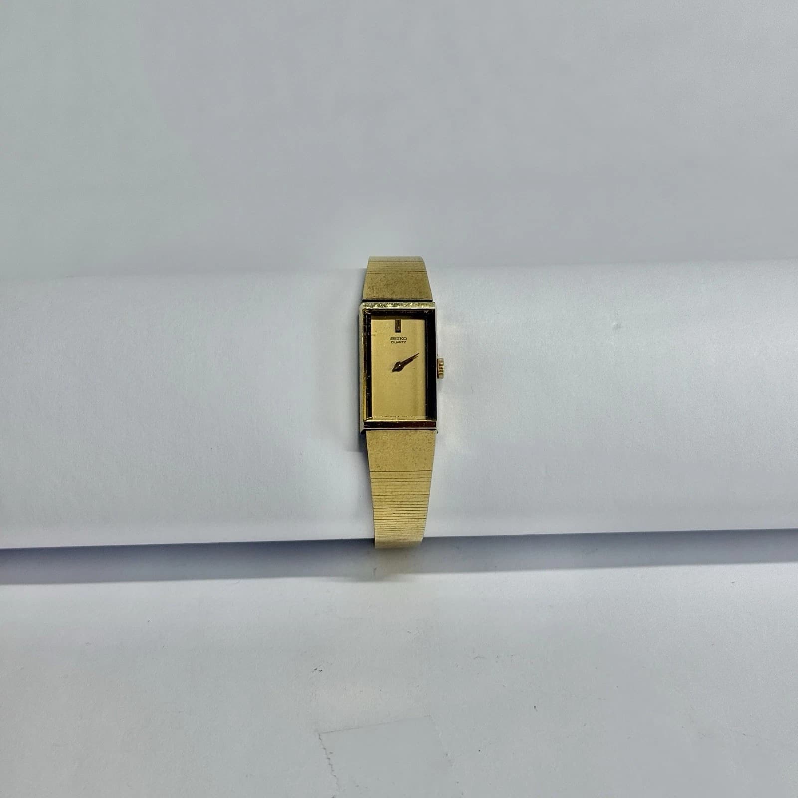 SEIKO Tank 1320-5969 Quartz Analog Gold Tone Women Vintage Watch W546 *WORKING