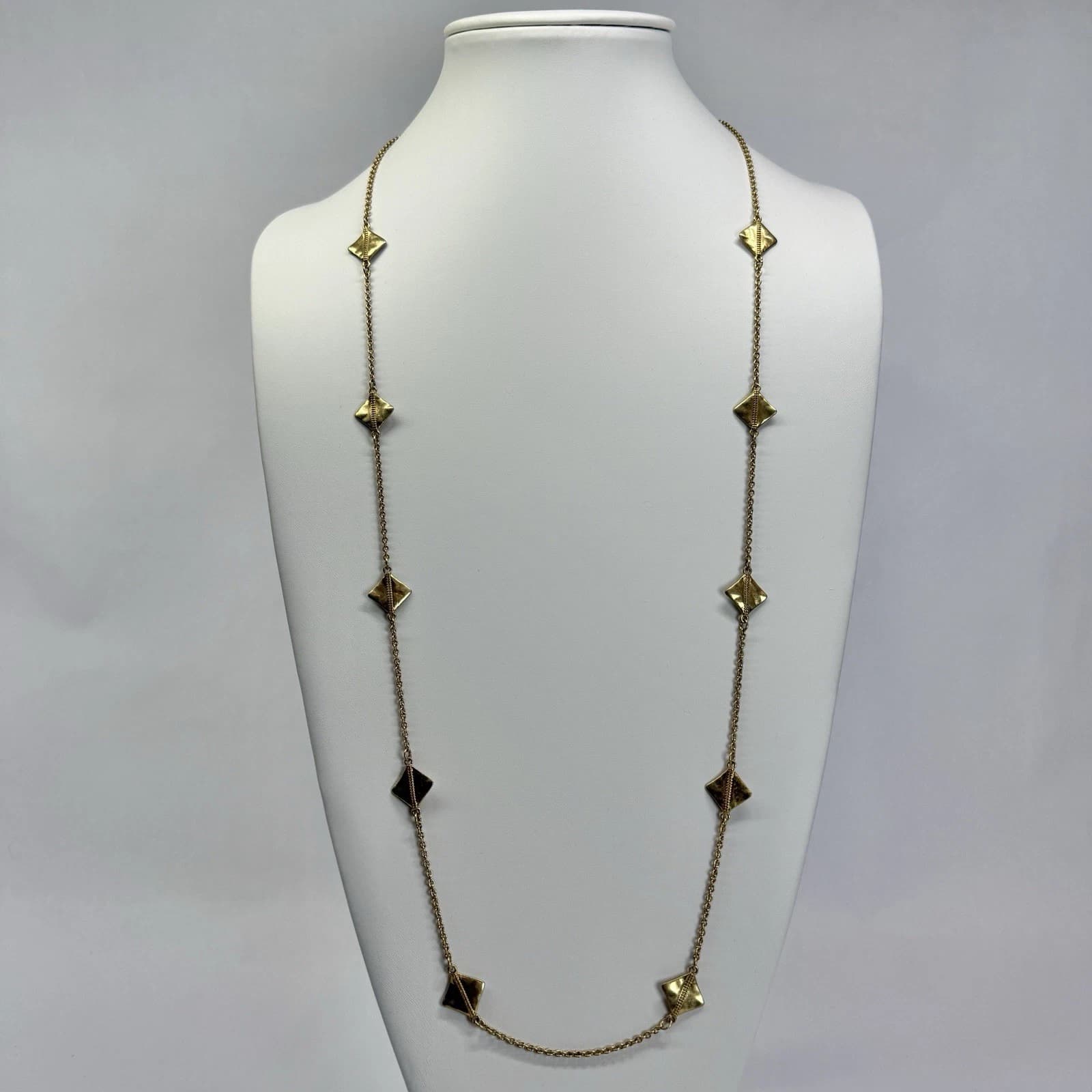 RALPH LAUREN Diamond Shaped Stations Gold Tone Vintage Necklace Jewelry N188
