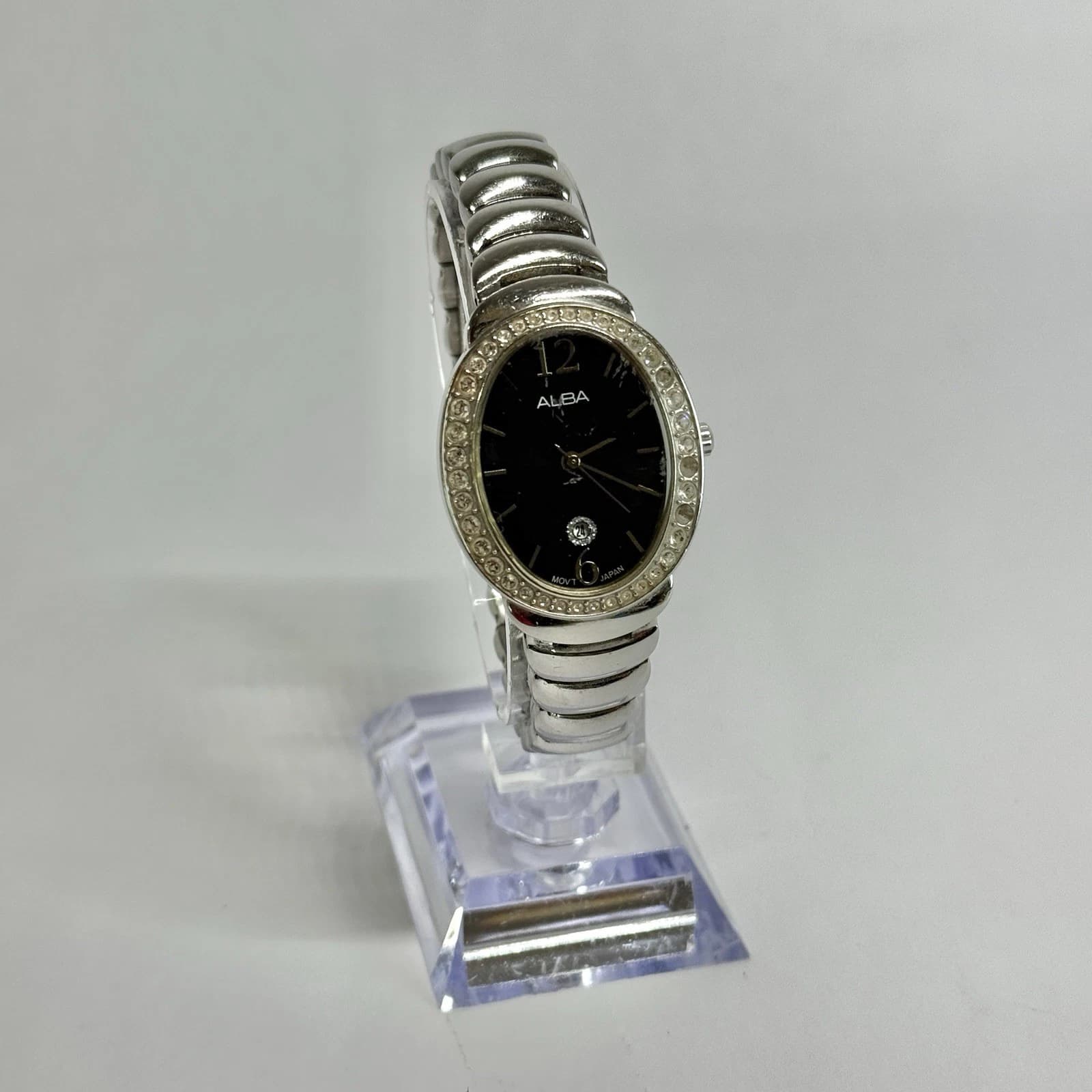 SEIKO Alba VJ22-X239 Quartz Analog Silver Tone Women Vintage Watch W536 *WORKING