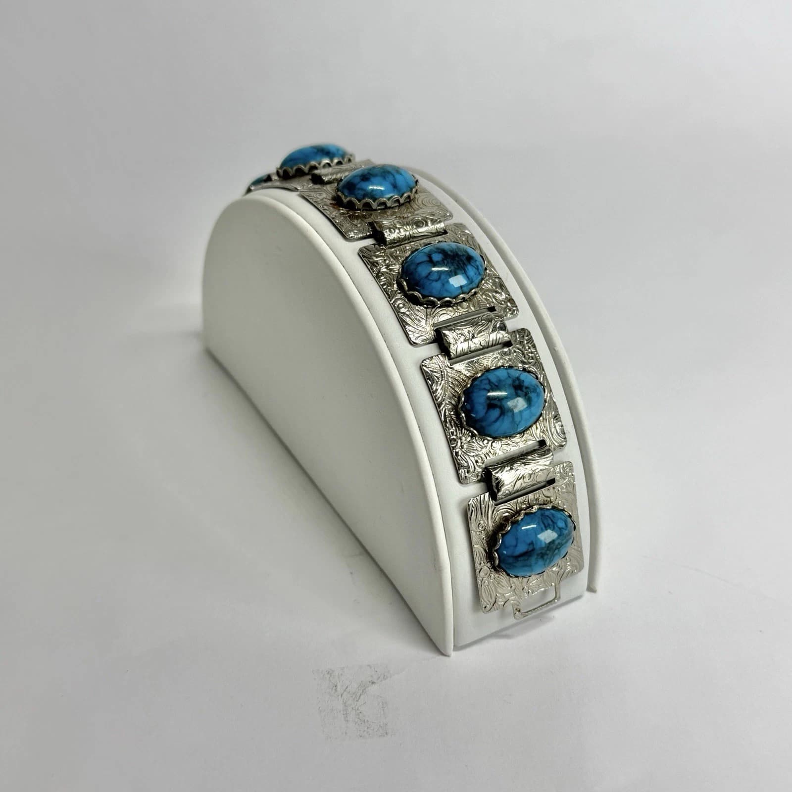 Chunky Faux Turquoise Cabochon Link Silver Tone Vintage Bracelet Jewelry Br185