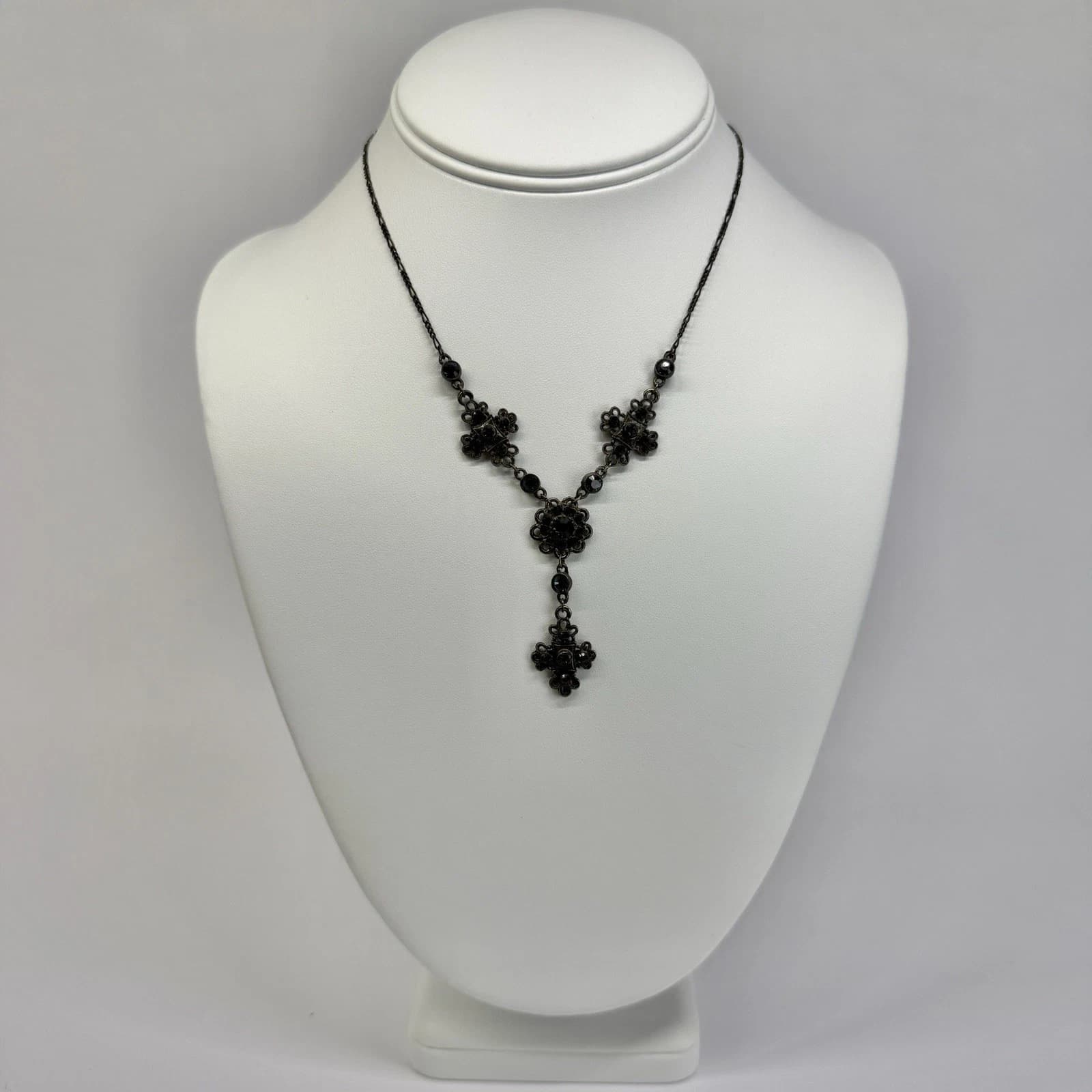 BELLAGIO USA Floral Crystal Dainty Y-Drop Silver Tone Vintage Necklace N669