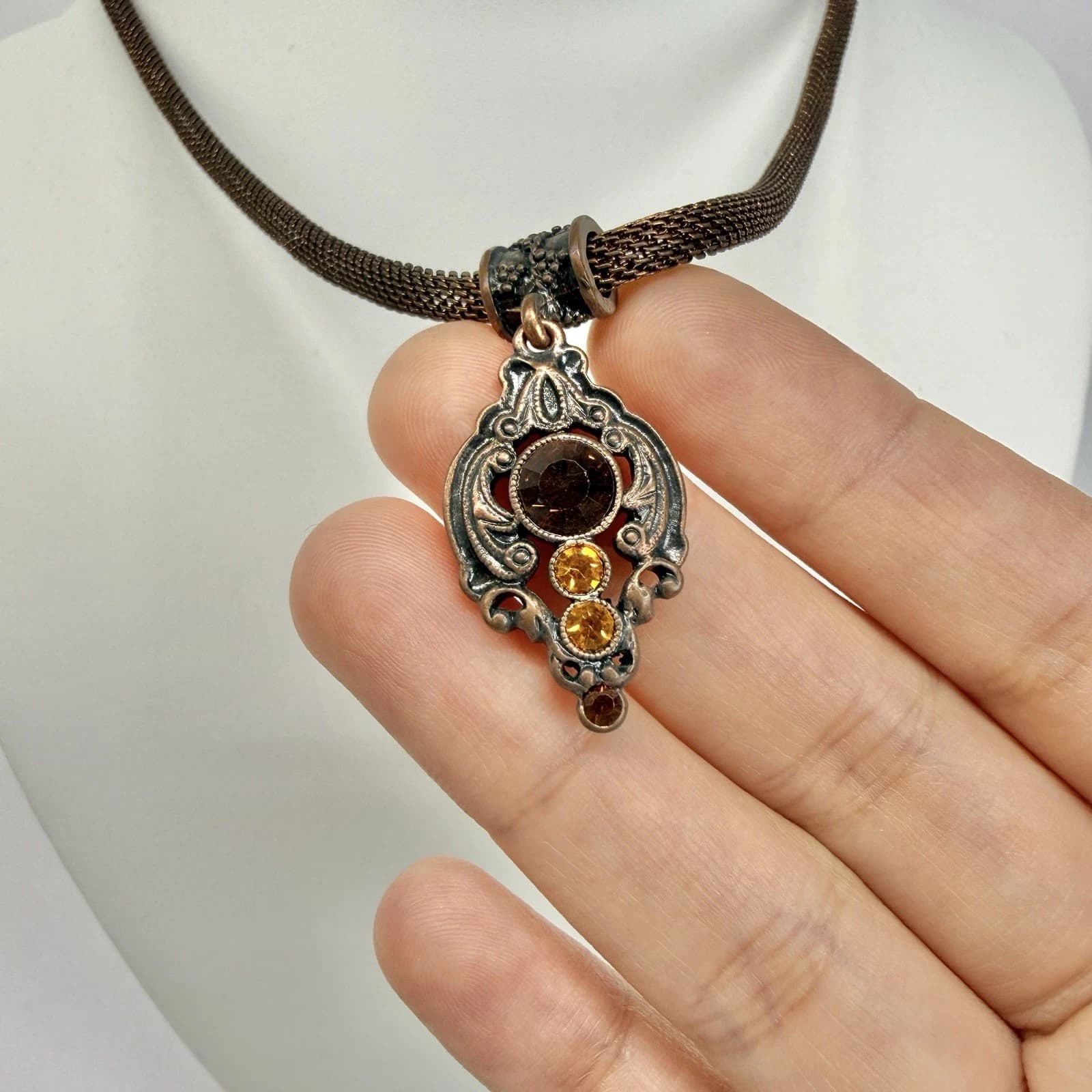 1928 Ornate Filigree Pendant Crystal Mesh Chain Vintage Necklace Jewelry N431